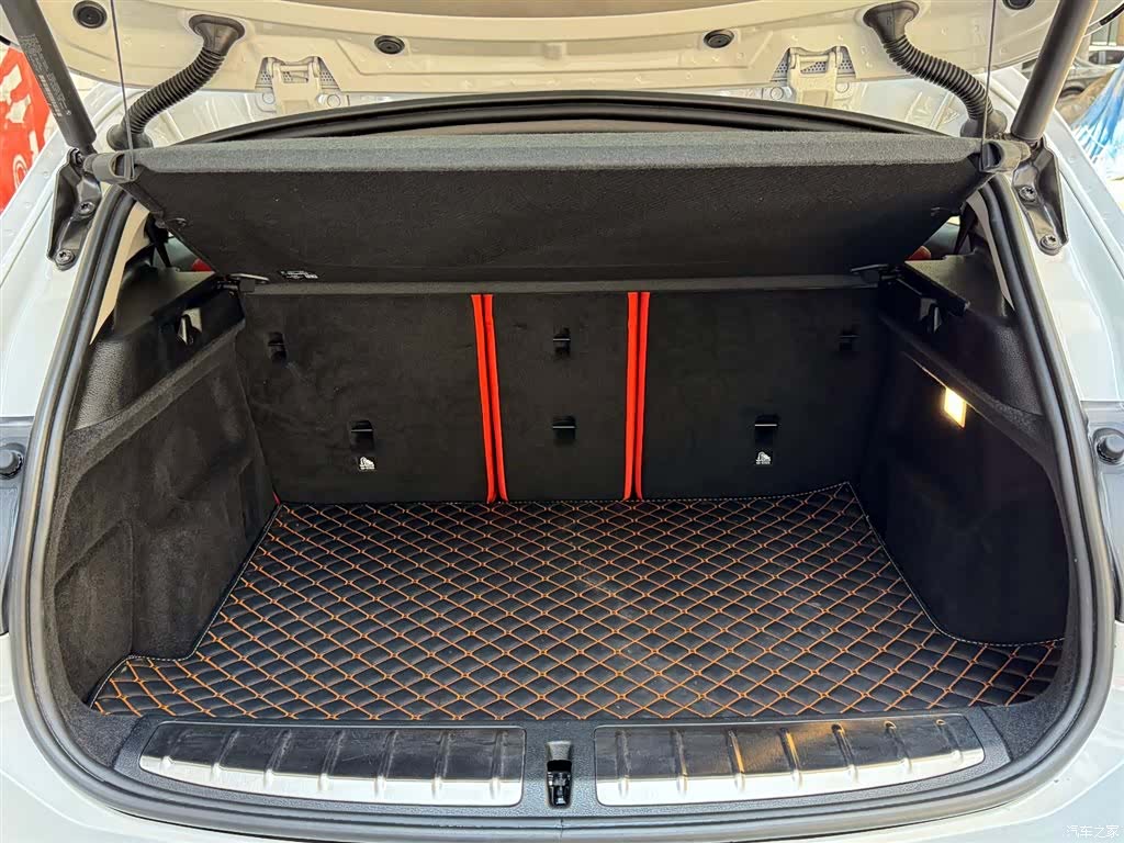 BMW X2, 2024 8