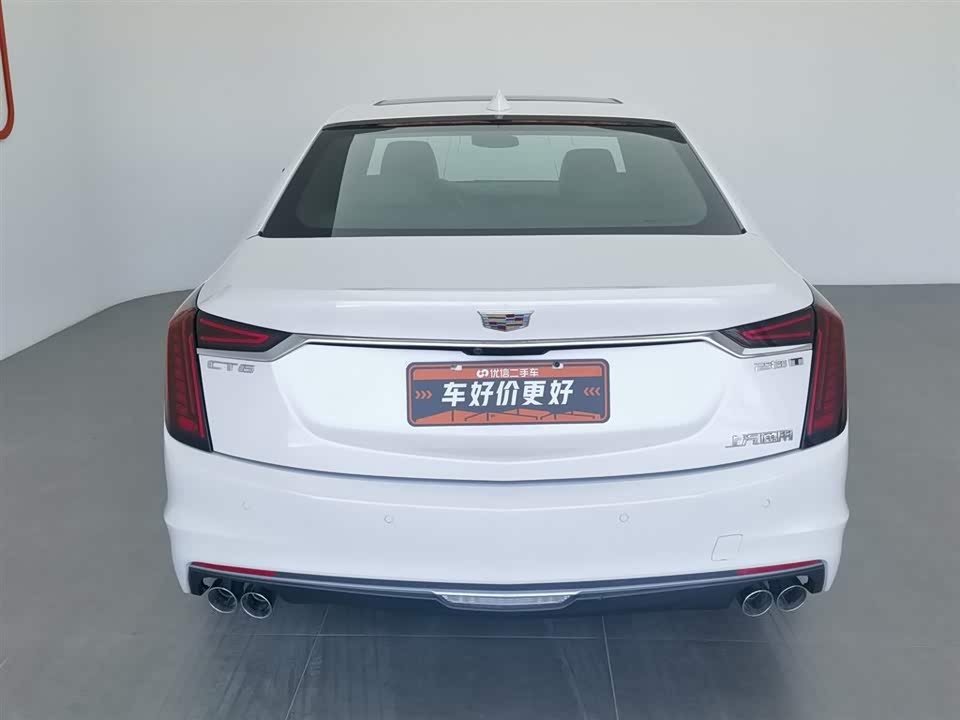 Cadillac CT6