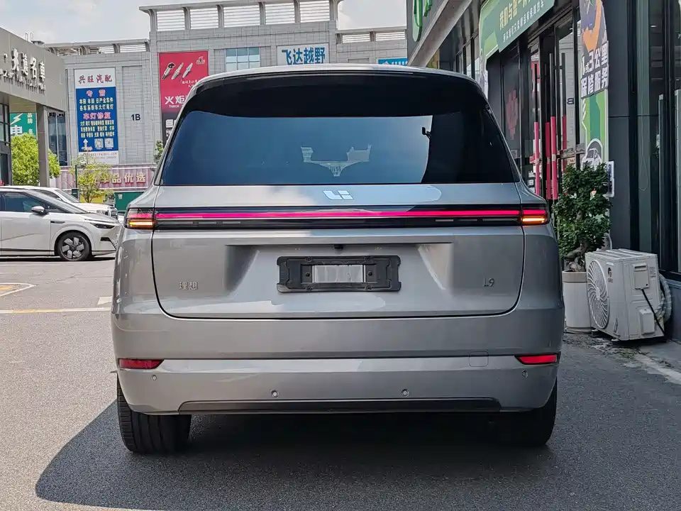 Li Auto Ideal L9