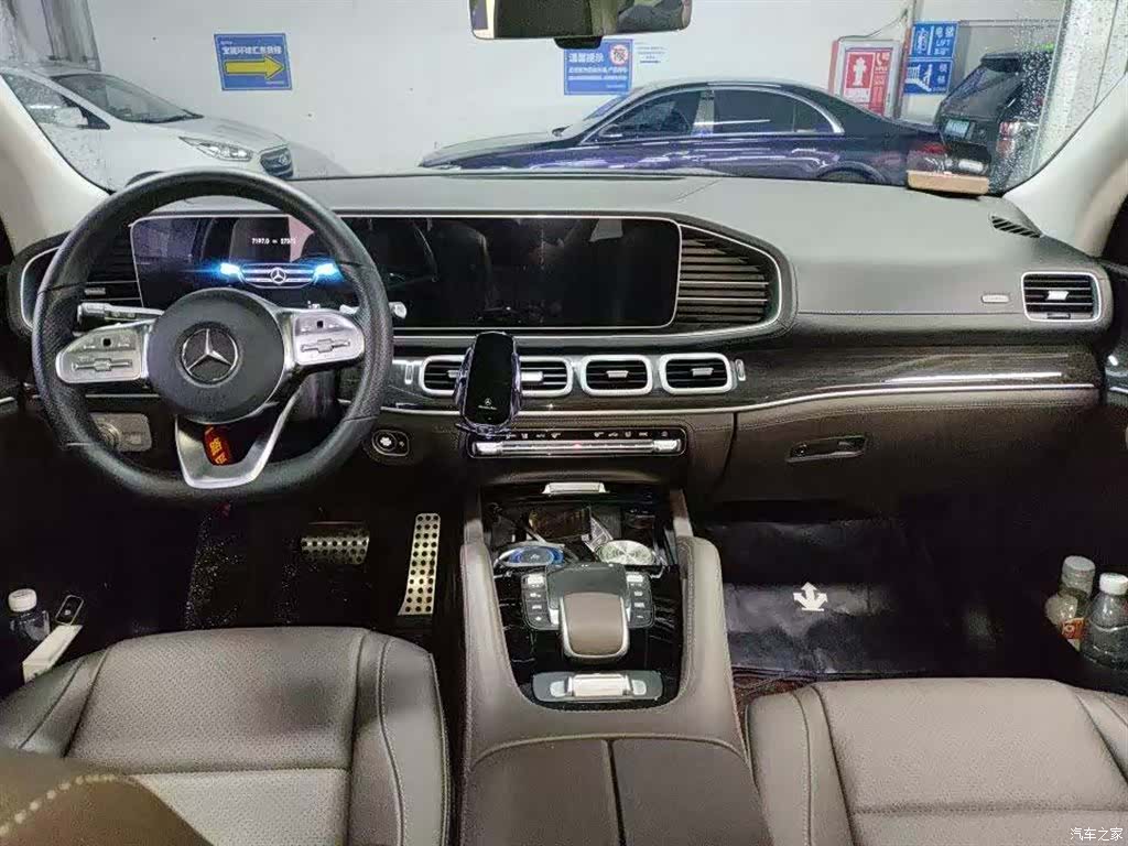 Mercedes-Benz GLS, 2023 3