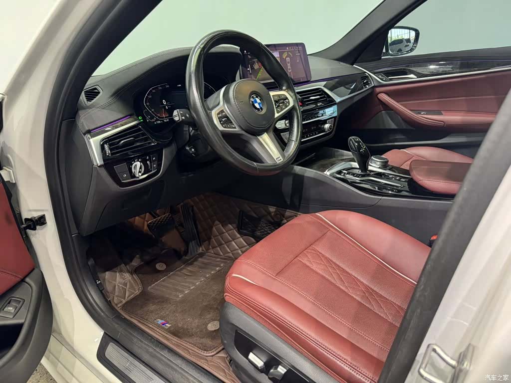 BMW 5 Series, 2022 9