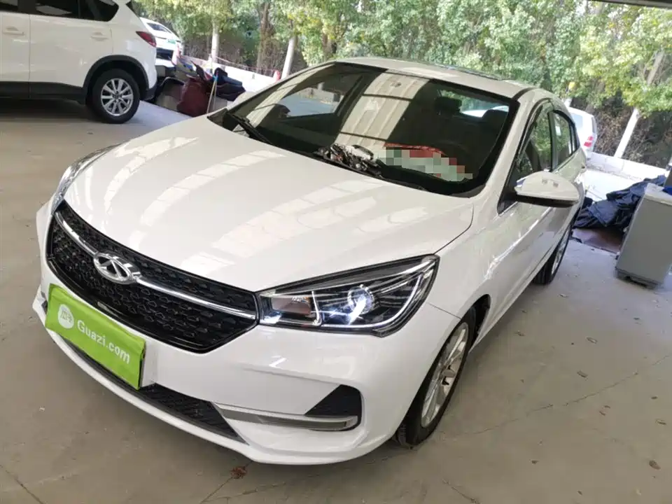 Chery Arrizo 5