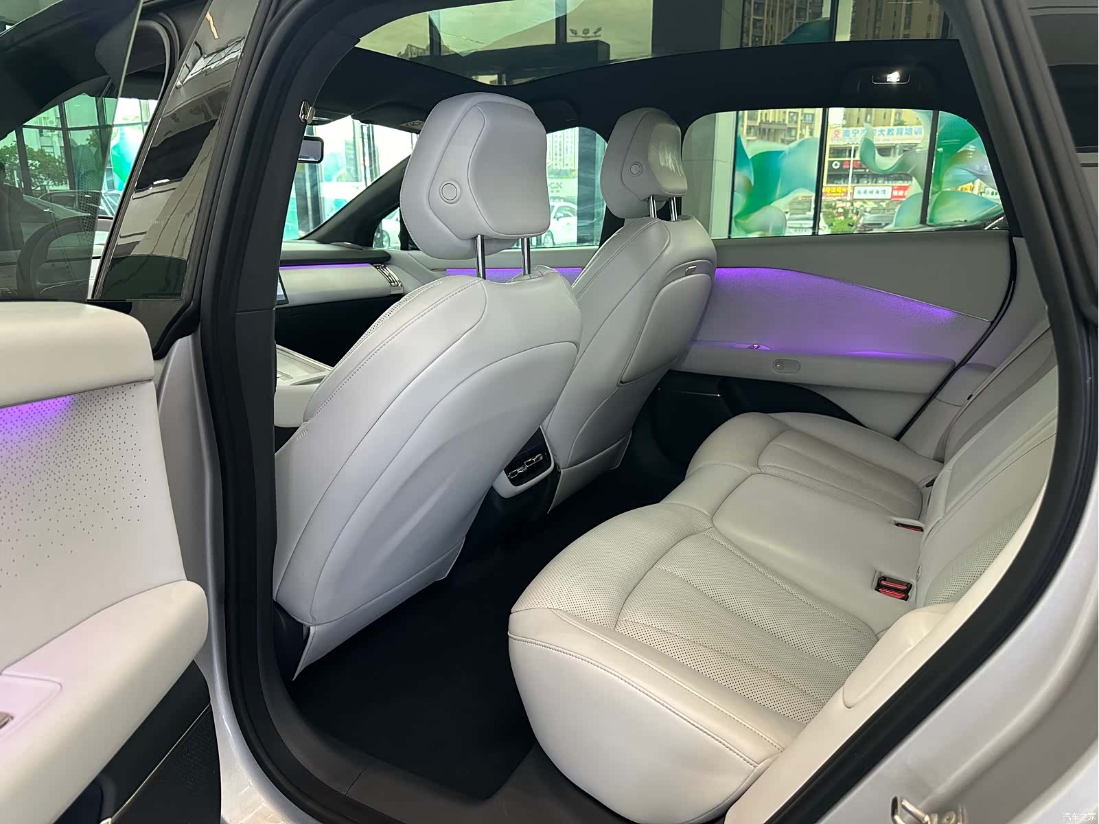 Xpeng P7, 2025 8