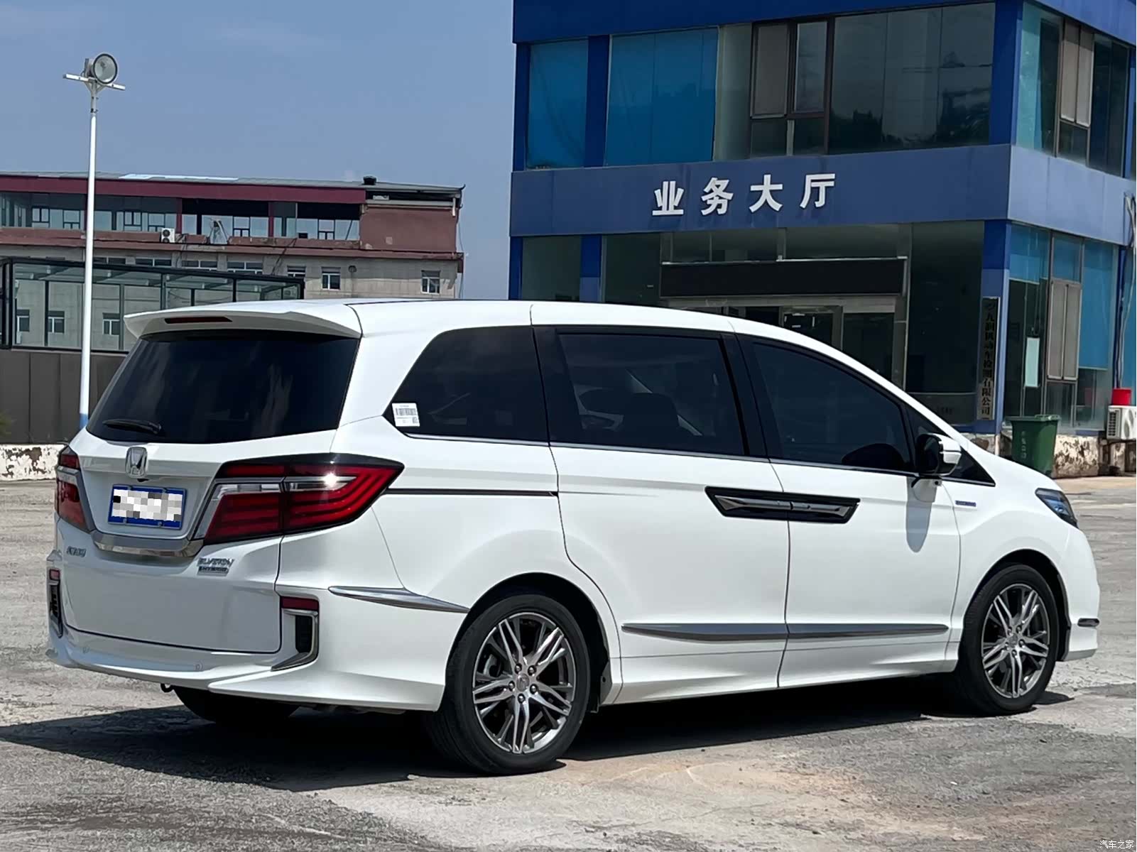 Honda Elysion, 2020 4