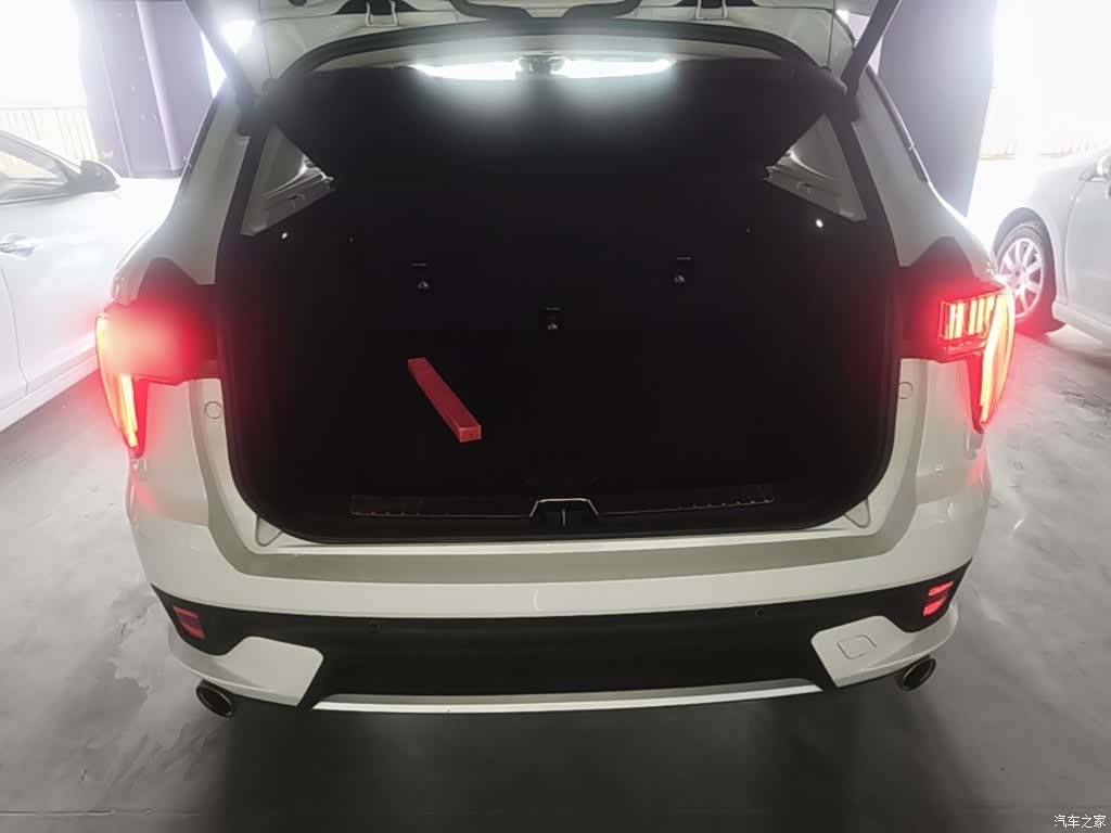 Lynk & Co 01, 2018 19