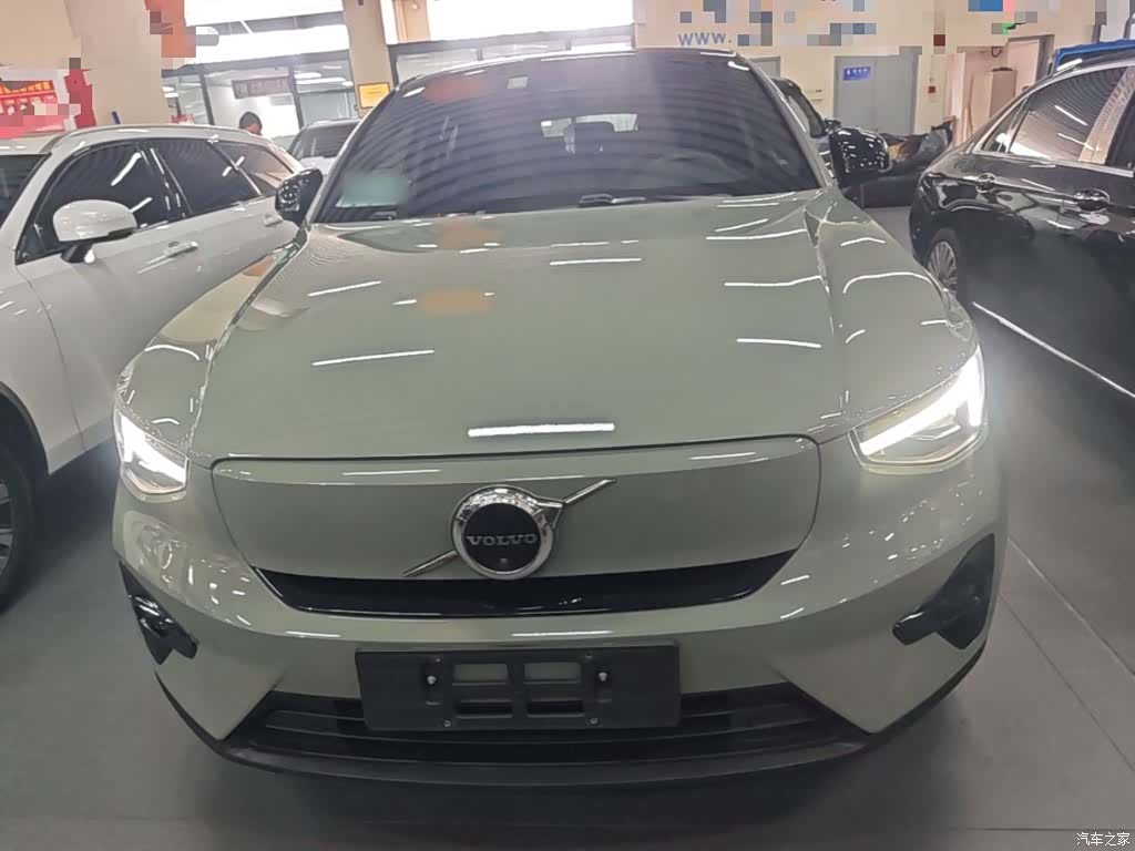 Volvo C40, 2022 3