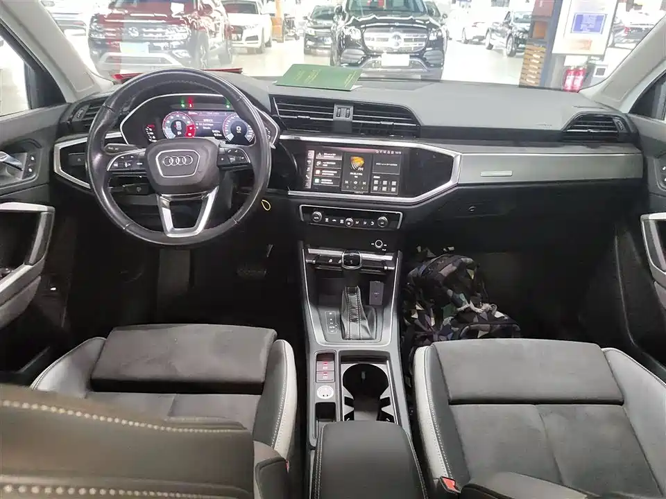 Audi Q3 Audi Q3