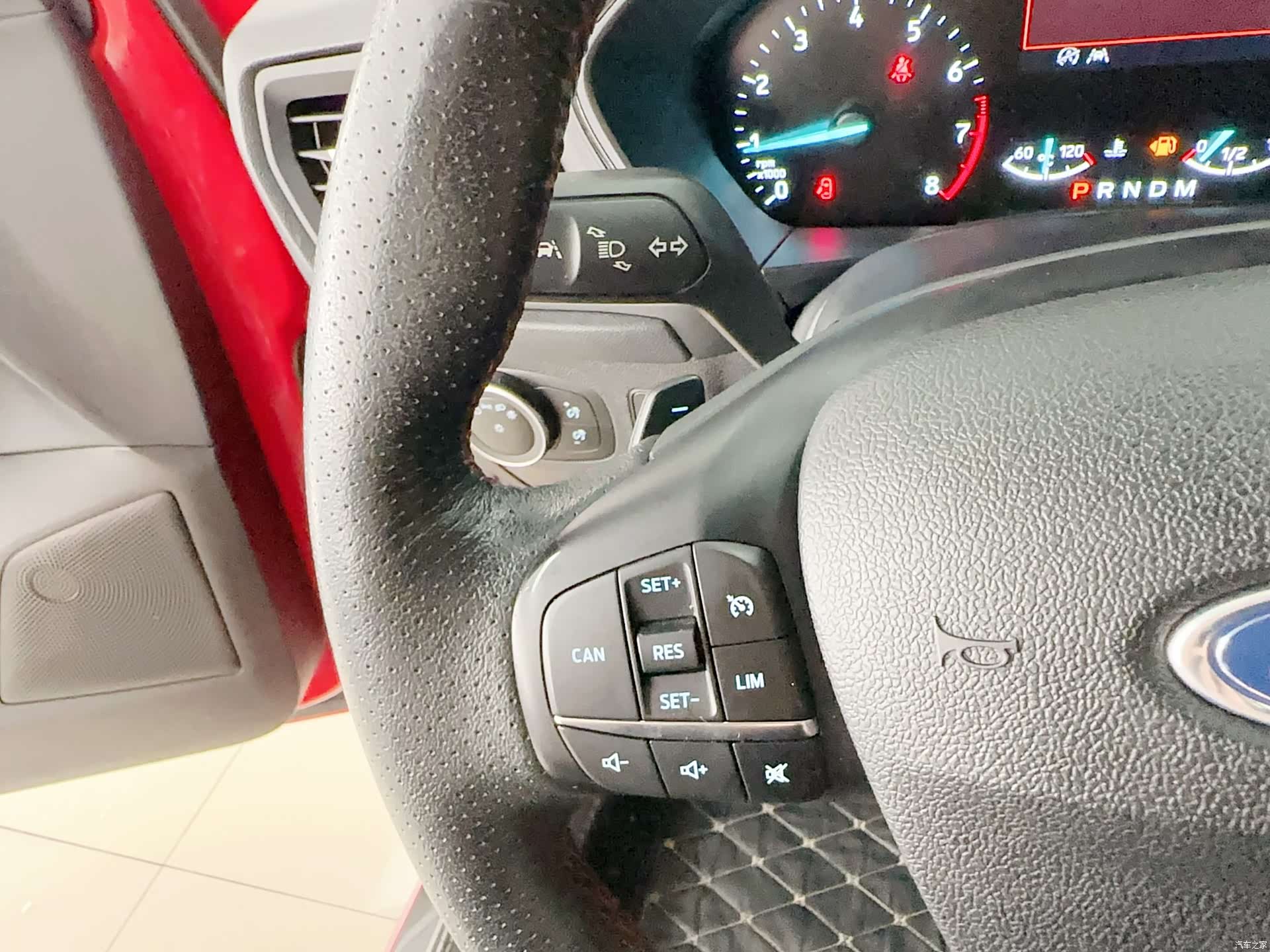 Ford Focus, 2019 28