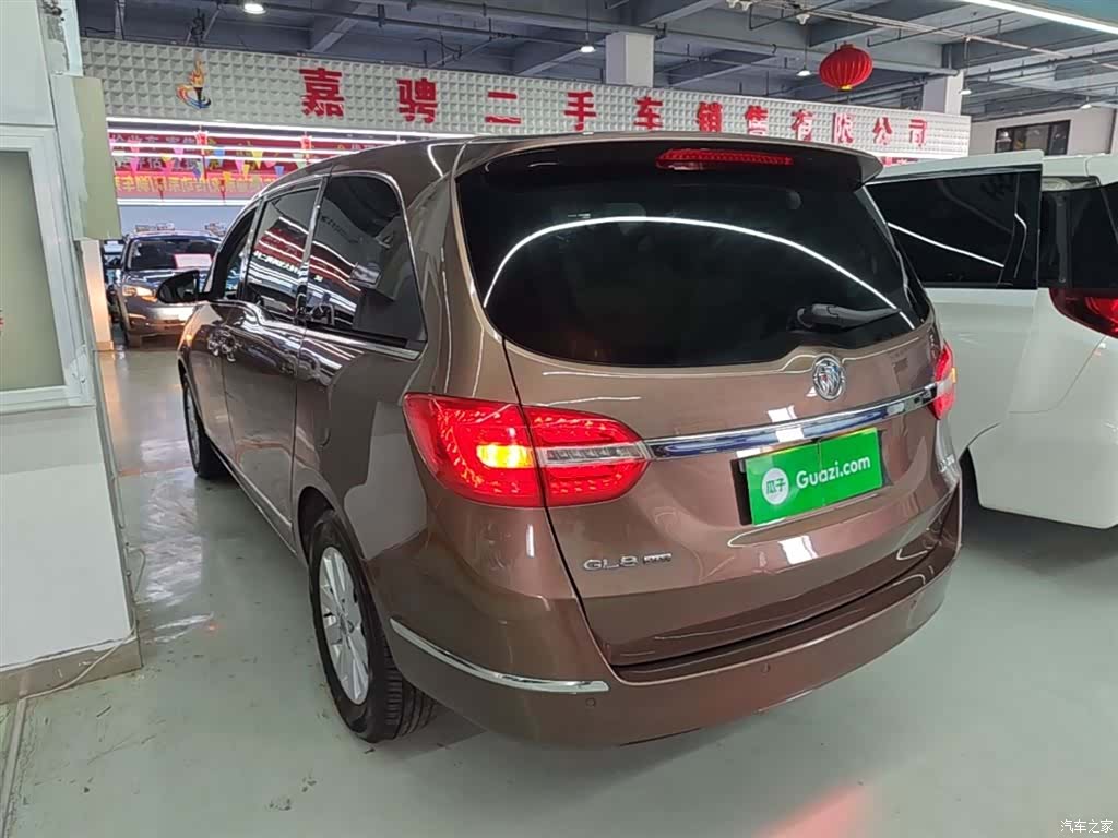 Buick GL8, 2020 все фото