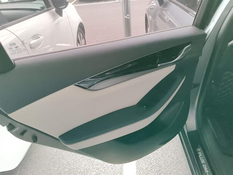 BYD Qin Yuan BYD Qin Yuan