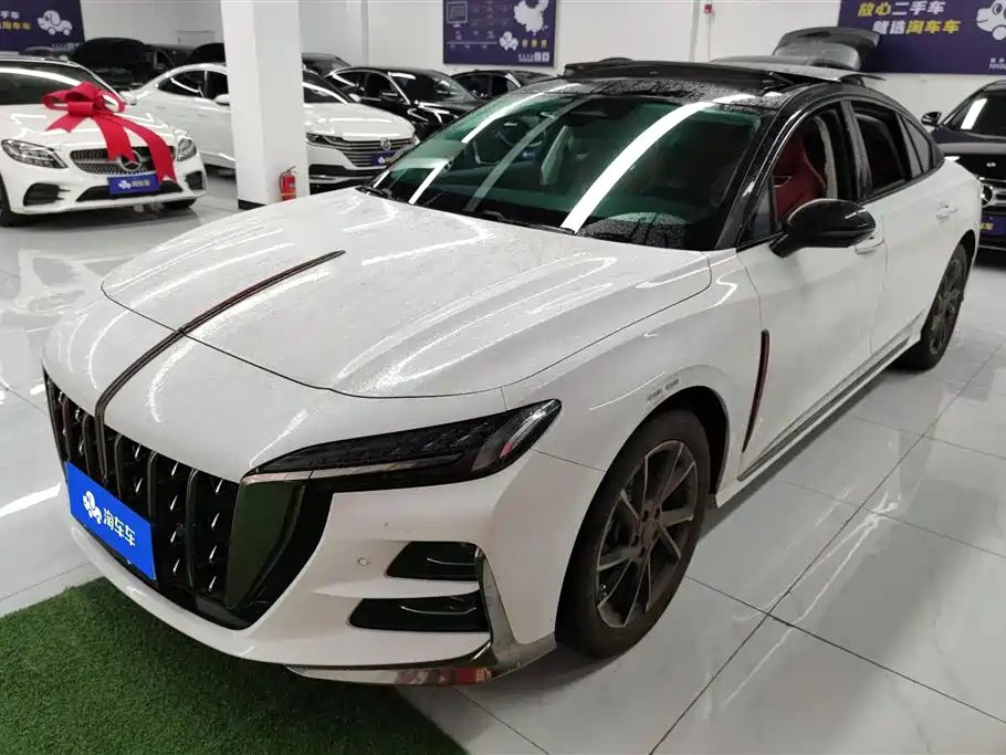 Hongqi H6