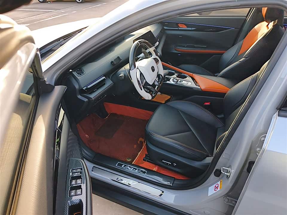 Changan UNI-V Smart iDD