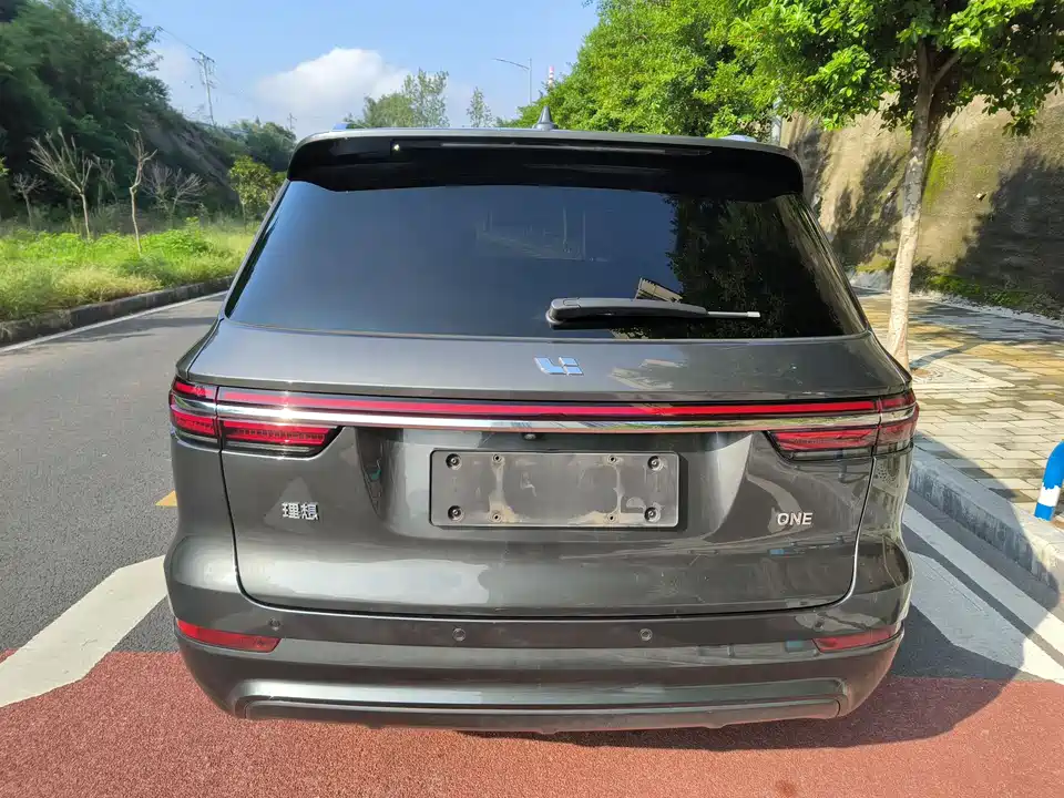 Li Auto Ideal ONE