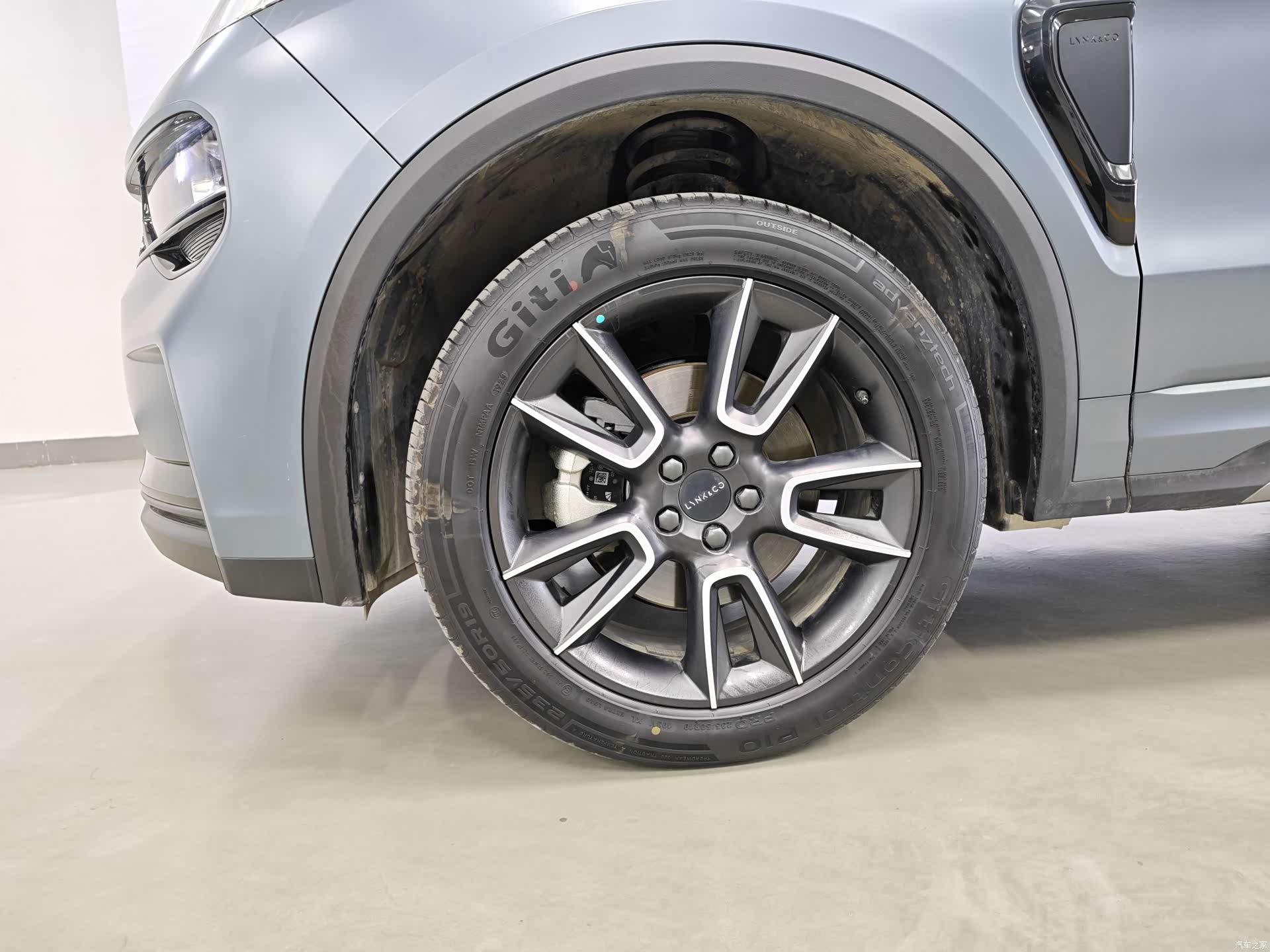 Lynk & Co 01, 2025 14