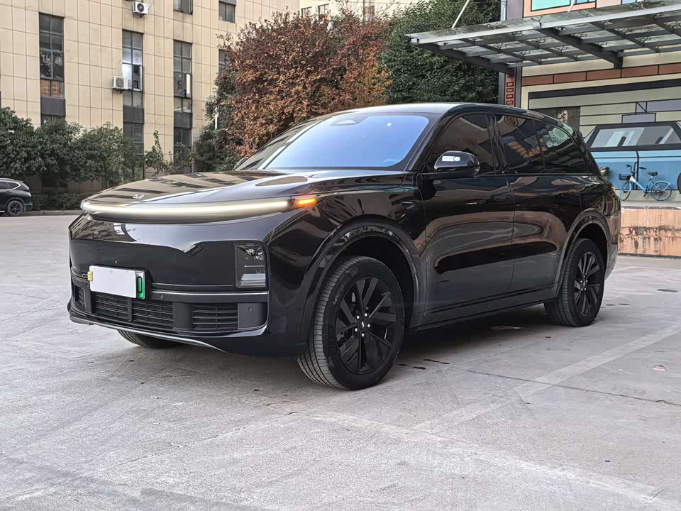 Li Auto Ideal L8