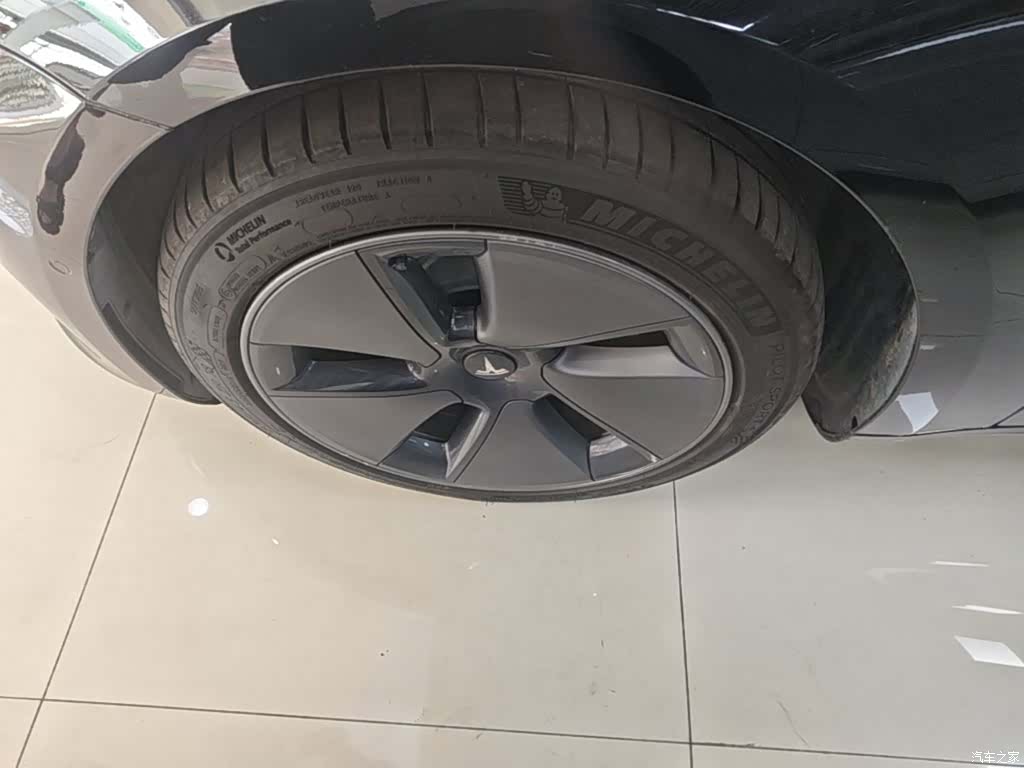 Tesla Model 3, 2022 23