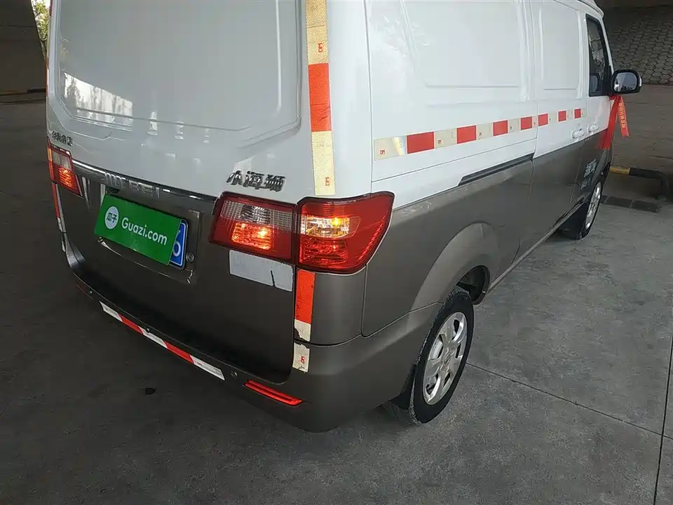 Jinbei Little Sea Lion X30