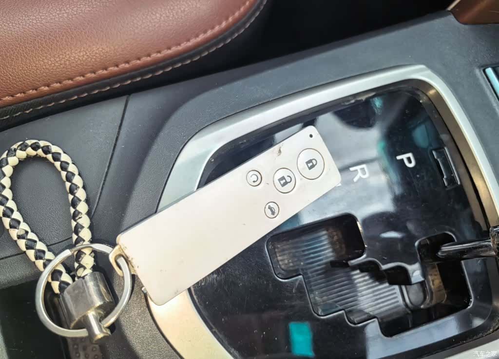 BYD G5, 2015 9