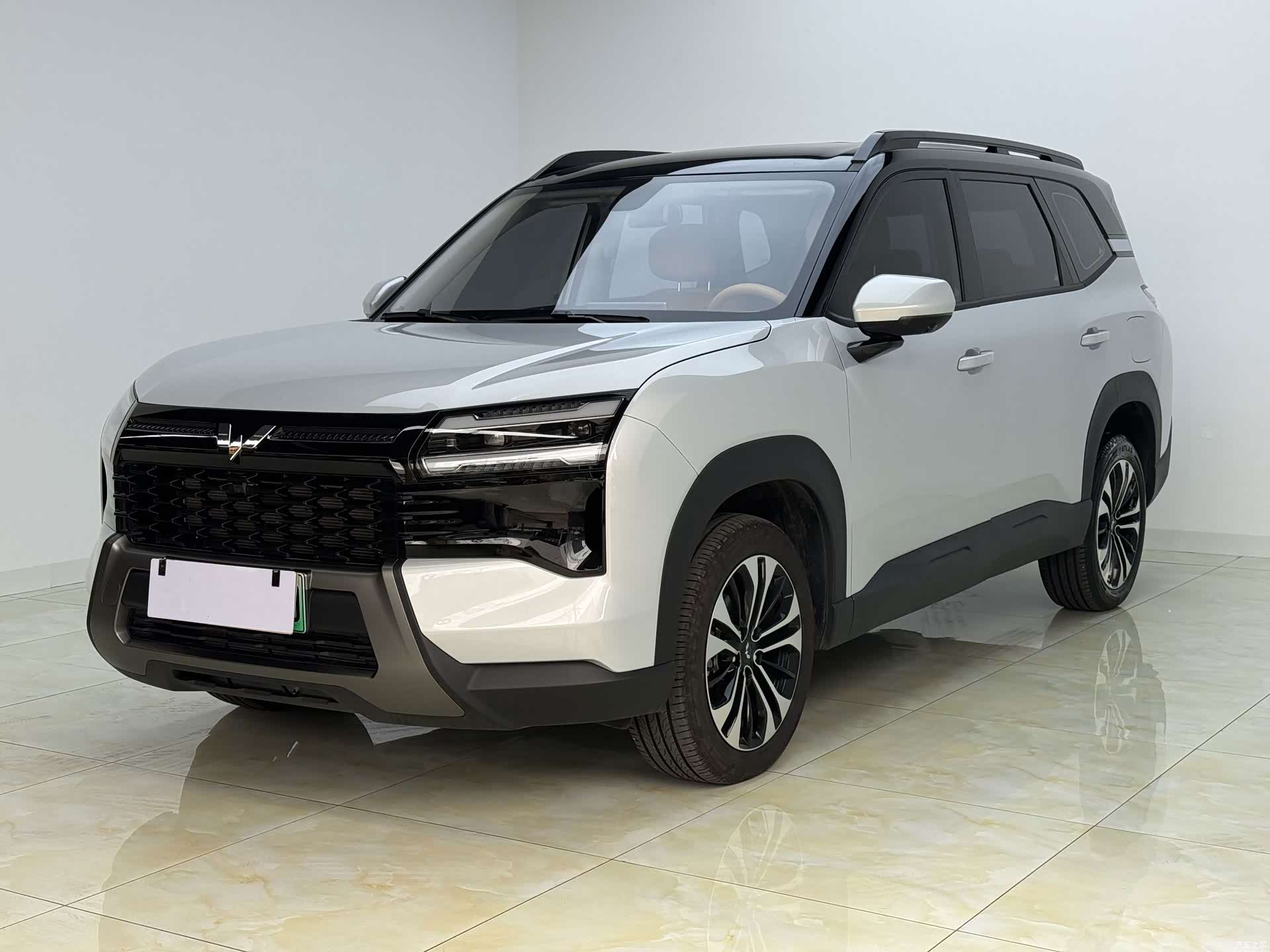 Wuling 560, 2025 1
