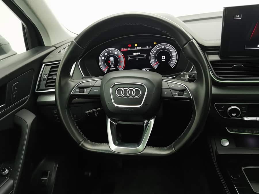 Audi Q5L 2022, фото 11