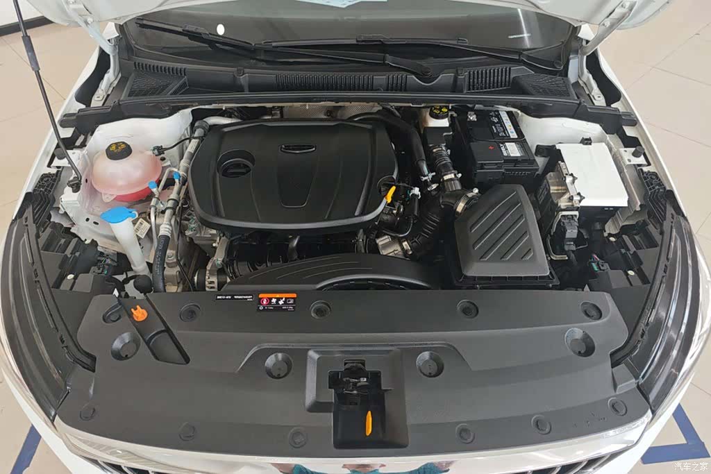 Geely Emgrand, 2025 10