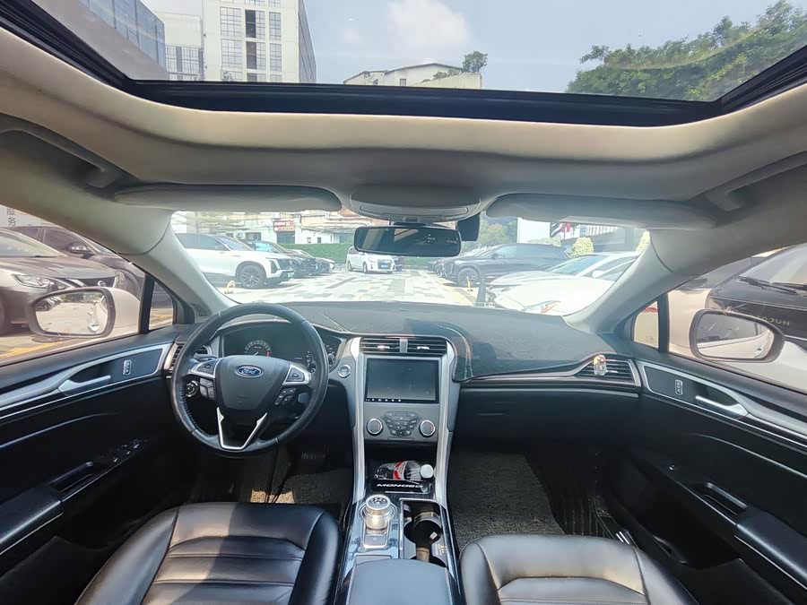 Ford Mondeo 2017, фото 9