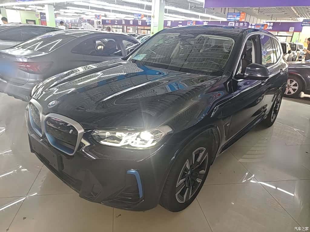 BMW iX3, 2022 1