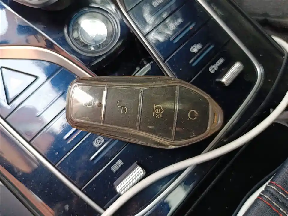 BYD Qin Yuan BYD Qin Yuan