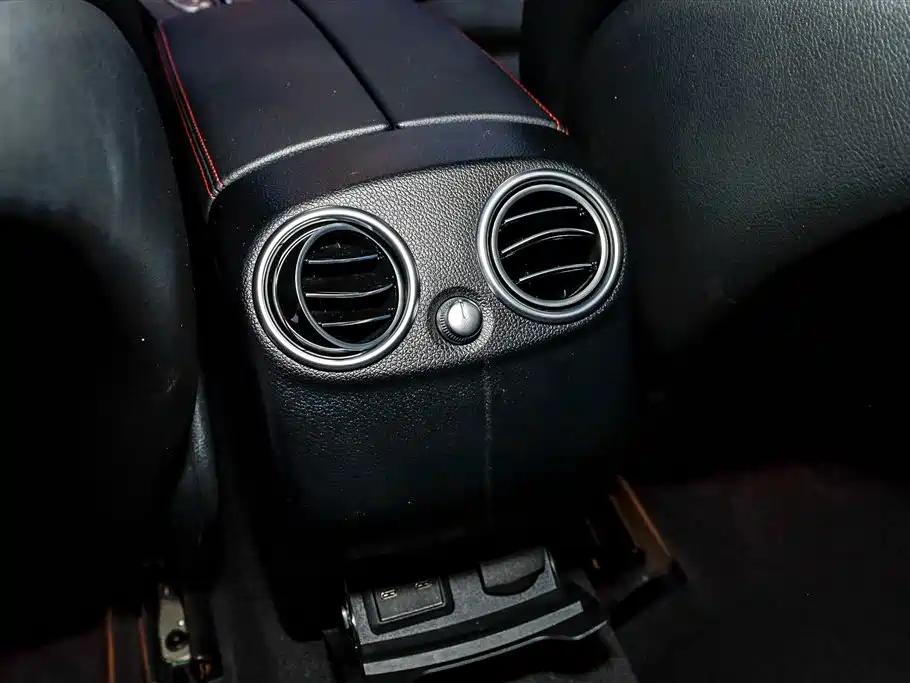 Mercedes-Benz GLC AMG