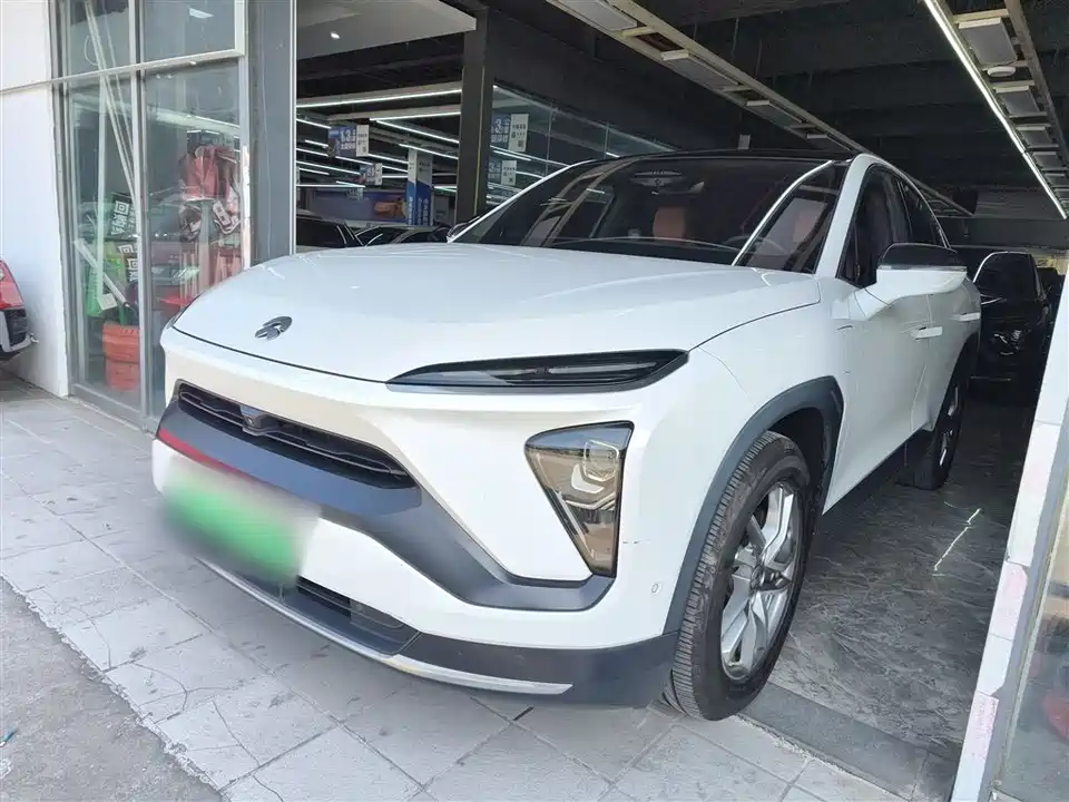 NIO EC6