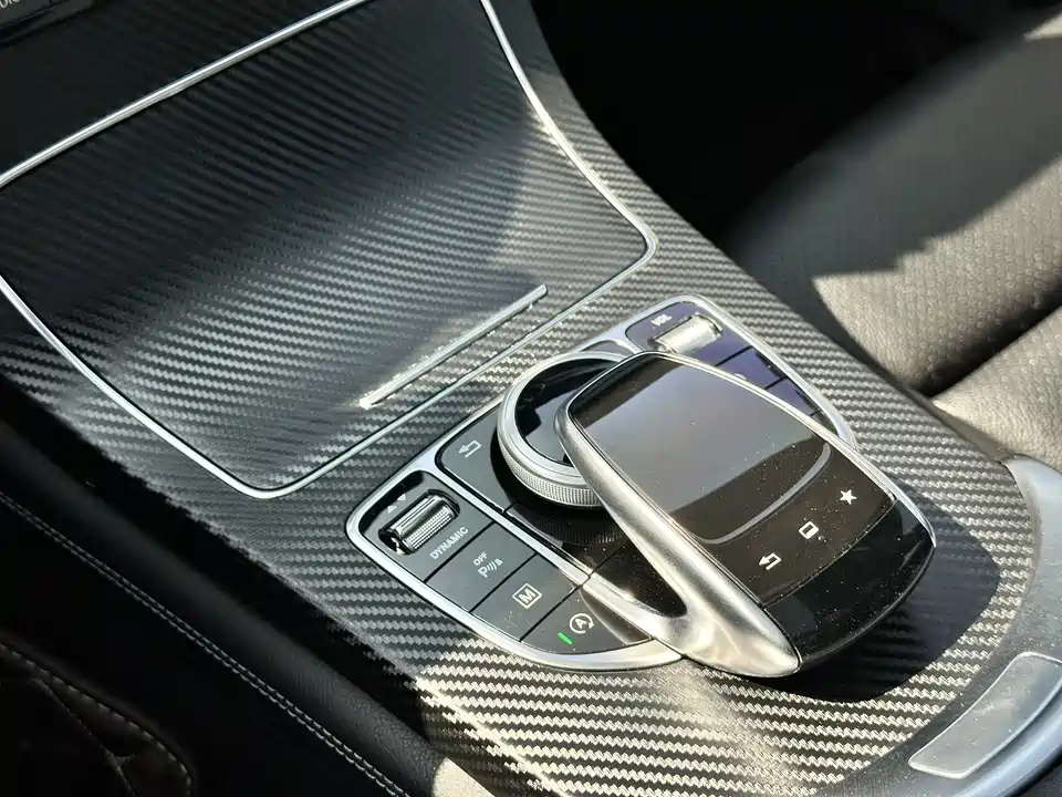 Mercedes-Benz GLC Mercedes-Benz GLC
