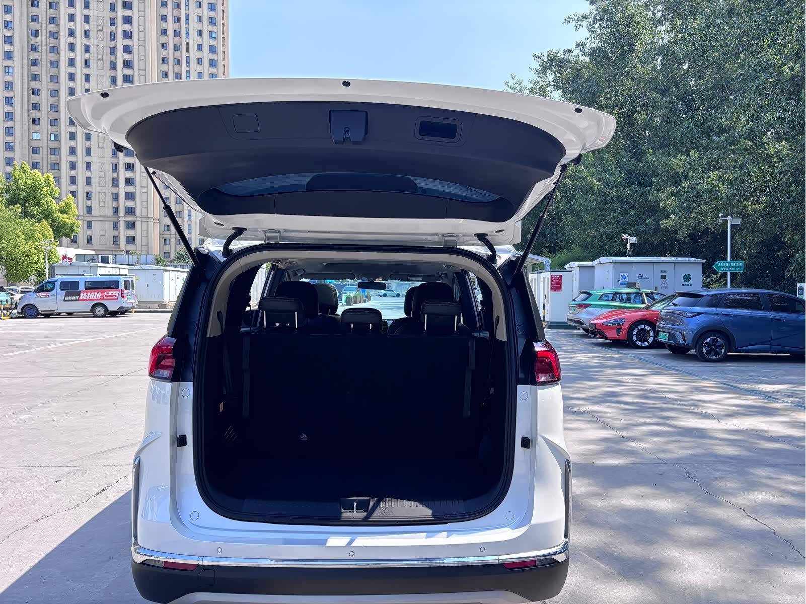 Maxus G50, 2023 18