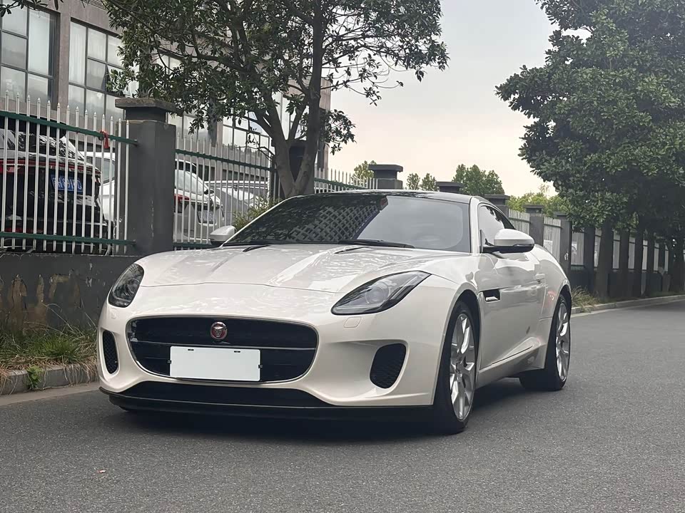 Jaguar F-TYPE