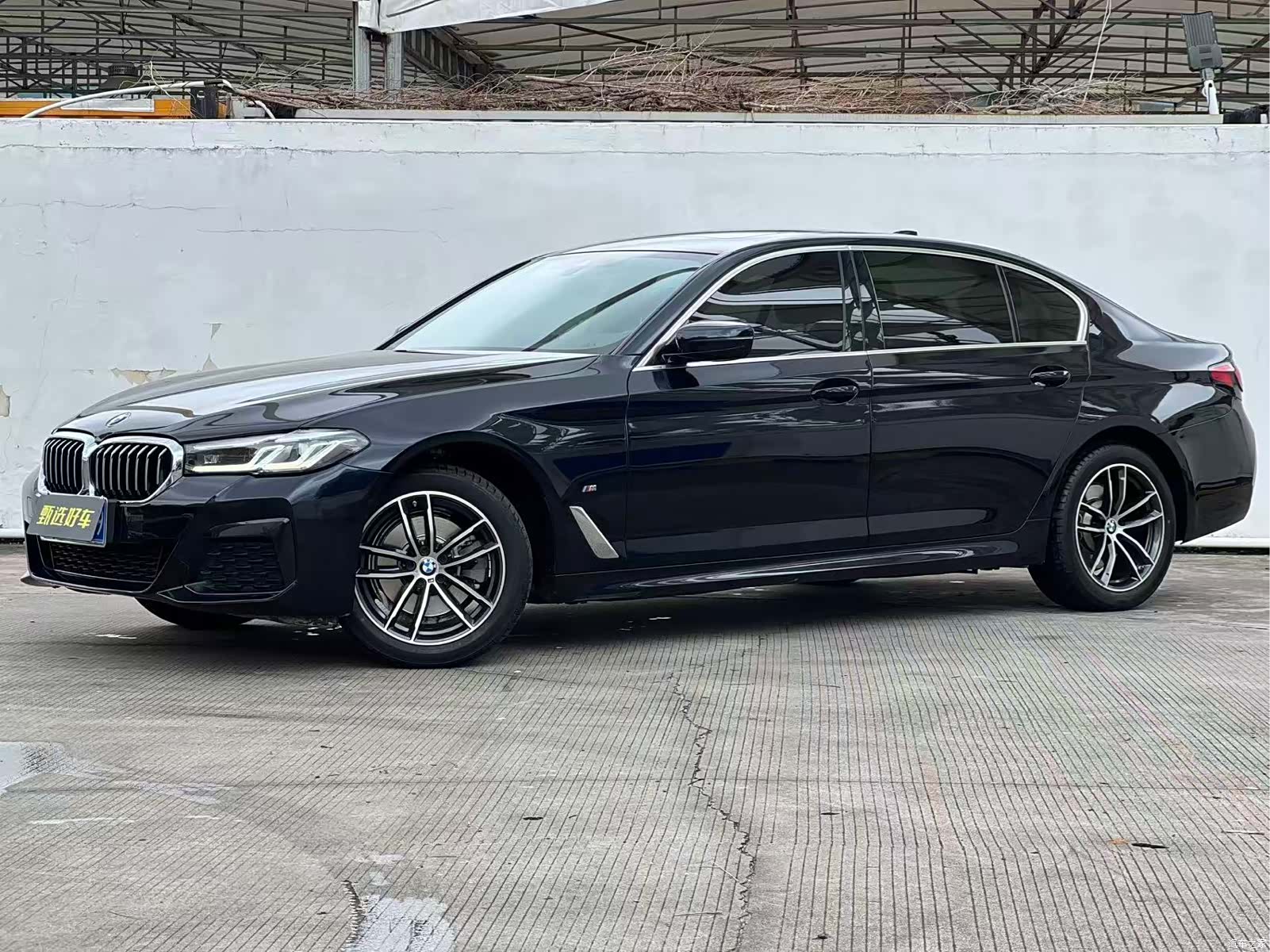 BMW 5 Series, 2023 1