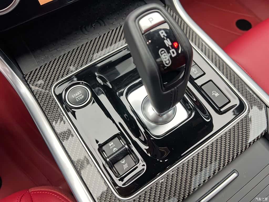 Land Rover XEL, 2025 17