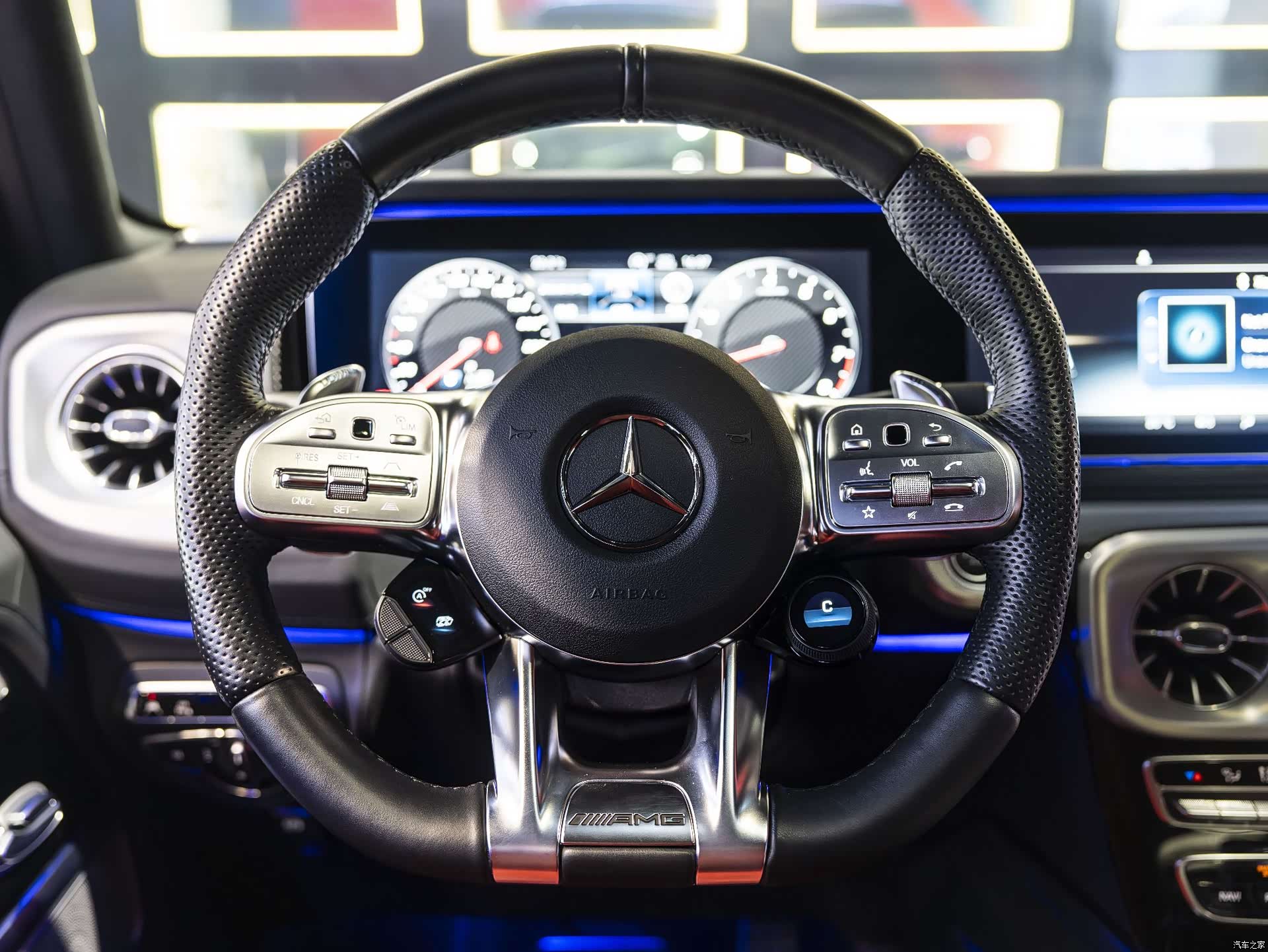 Mercedes-Benz G-Class, 2024 22