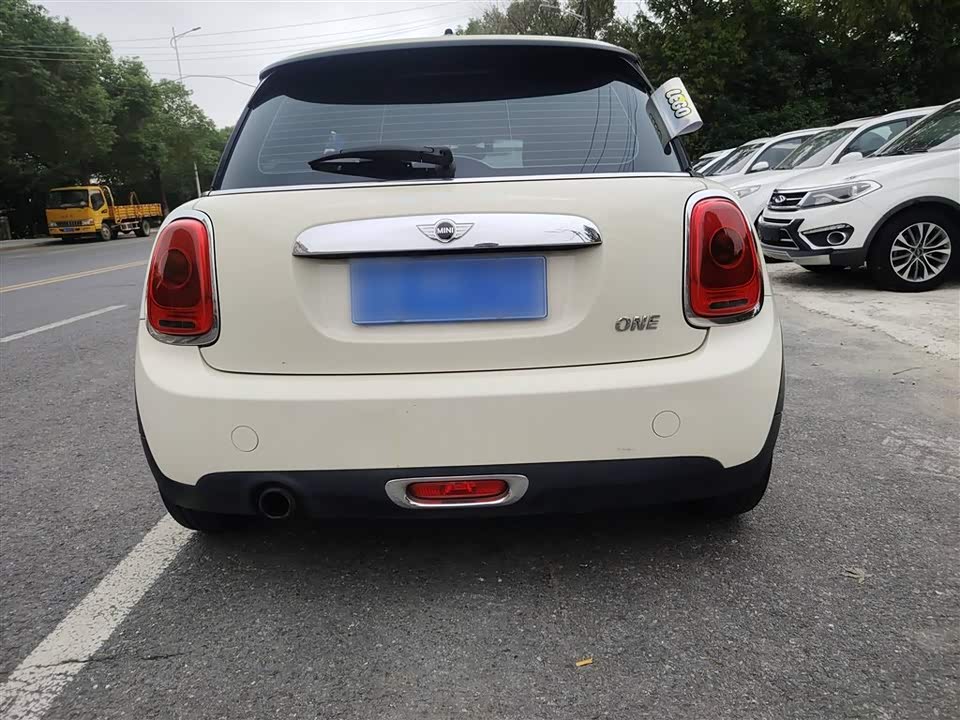 MINI MINI