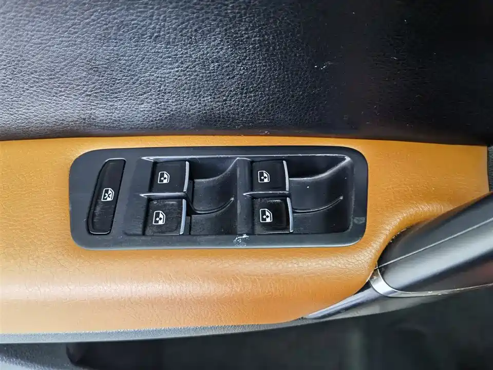 Volkswagen Golf*Jiayu