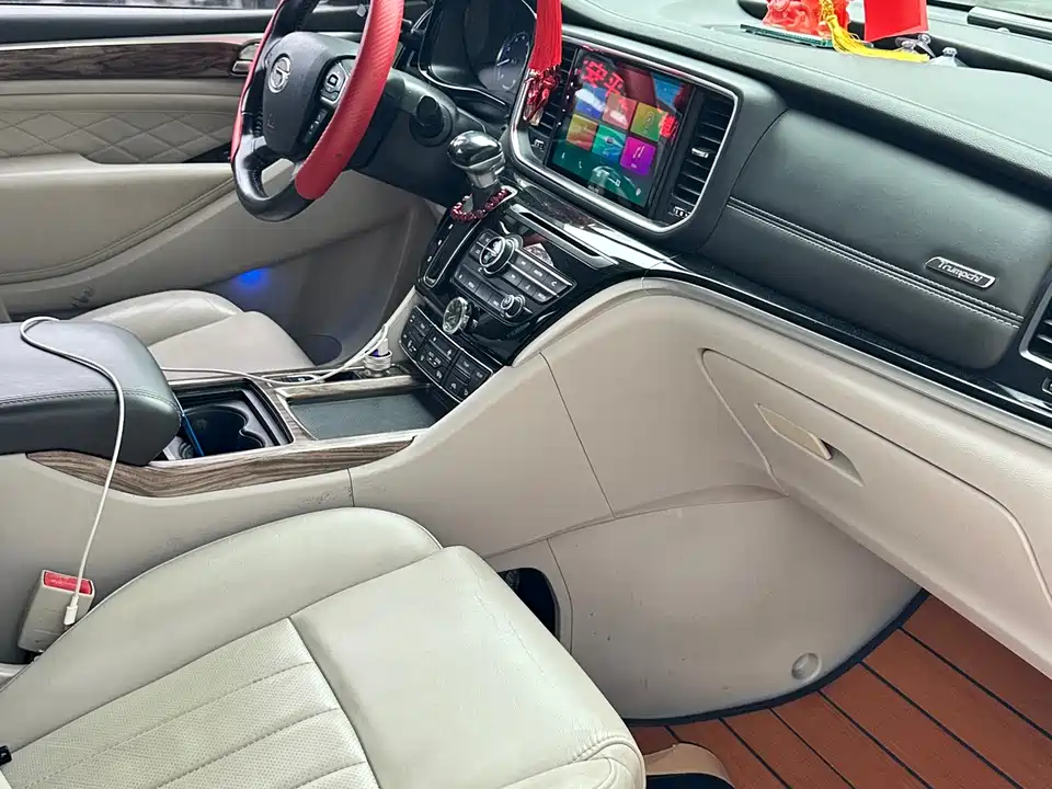 Trumpchi Trumpchi M8