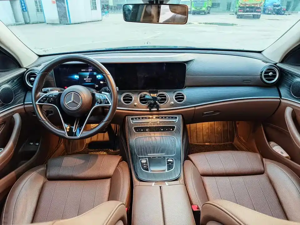 Mercedes-Benz E-class Mercedes-Benz E-class
