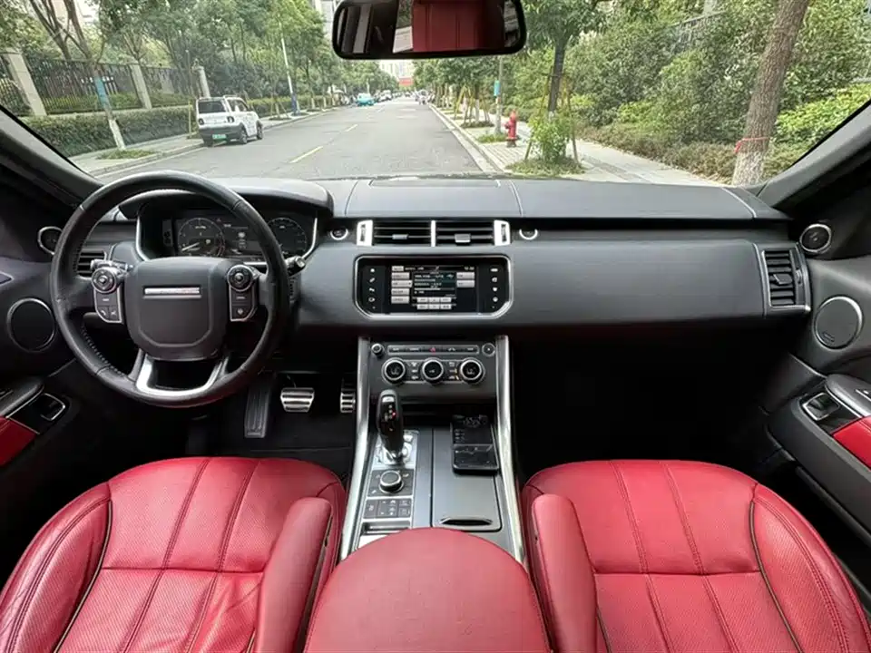 Land Rover Range Rover Sport