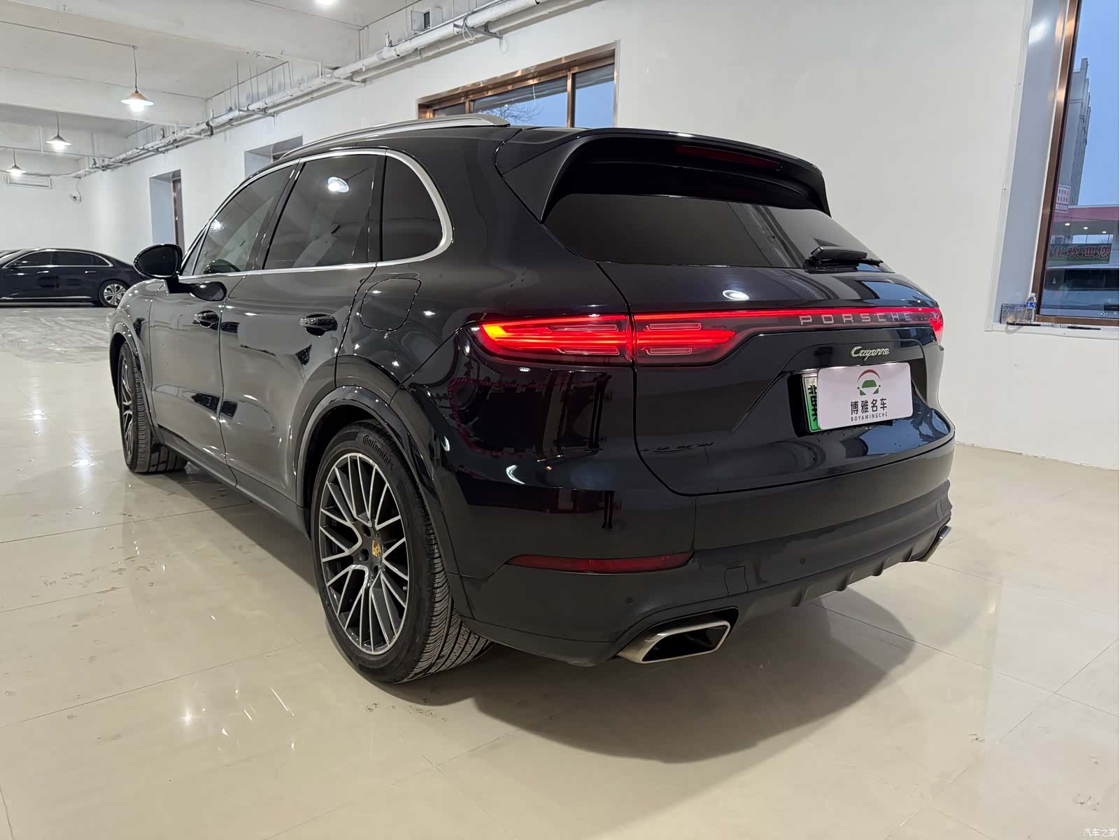 Porsche Cayenne, 2023 все фото