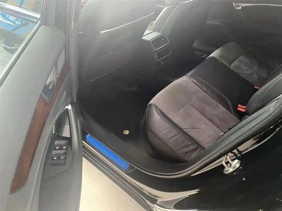 Audi A6L Audi A6L
