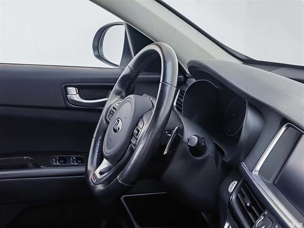 Kia K5, 2019 22