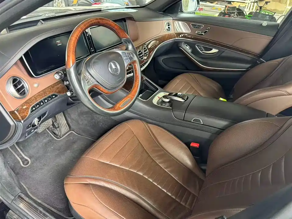 Mercedes-Benz S-class Mercedes-Benz S-class