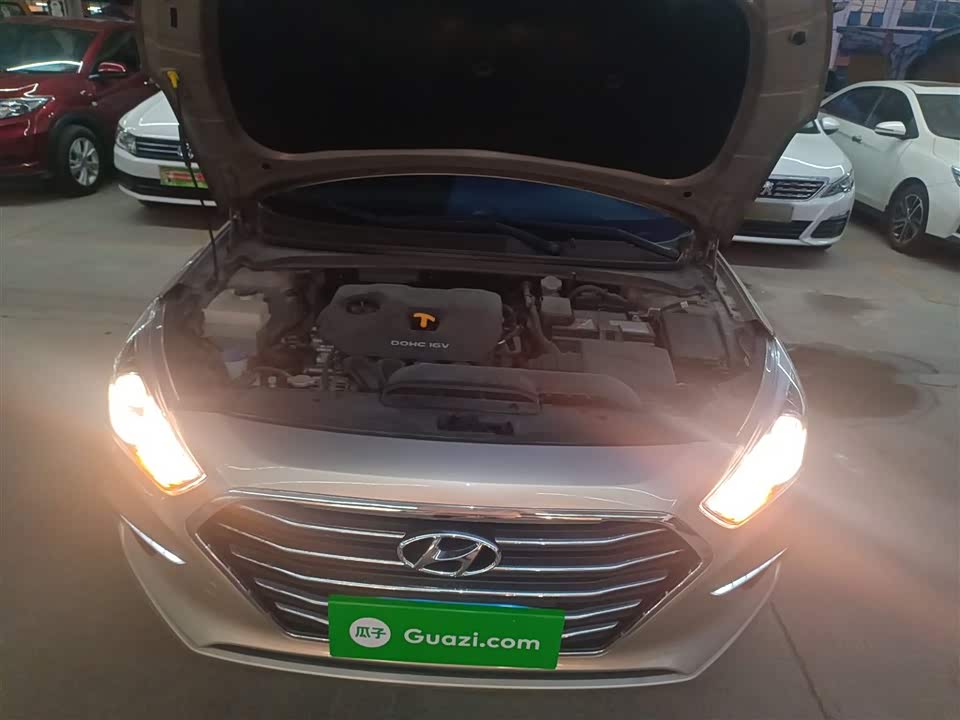 Hyundai Name picture