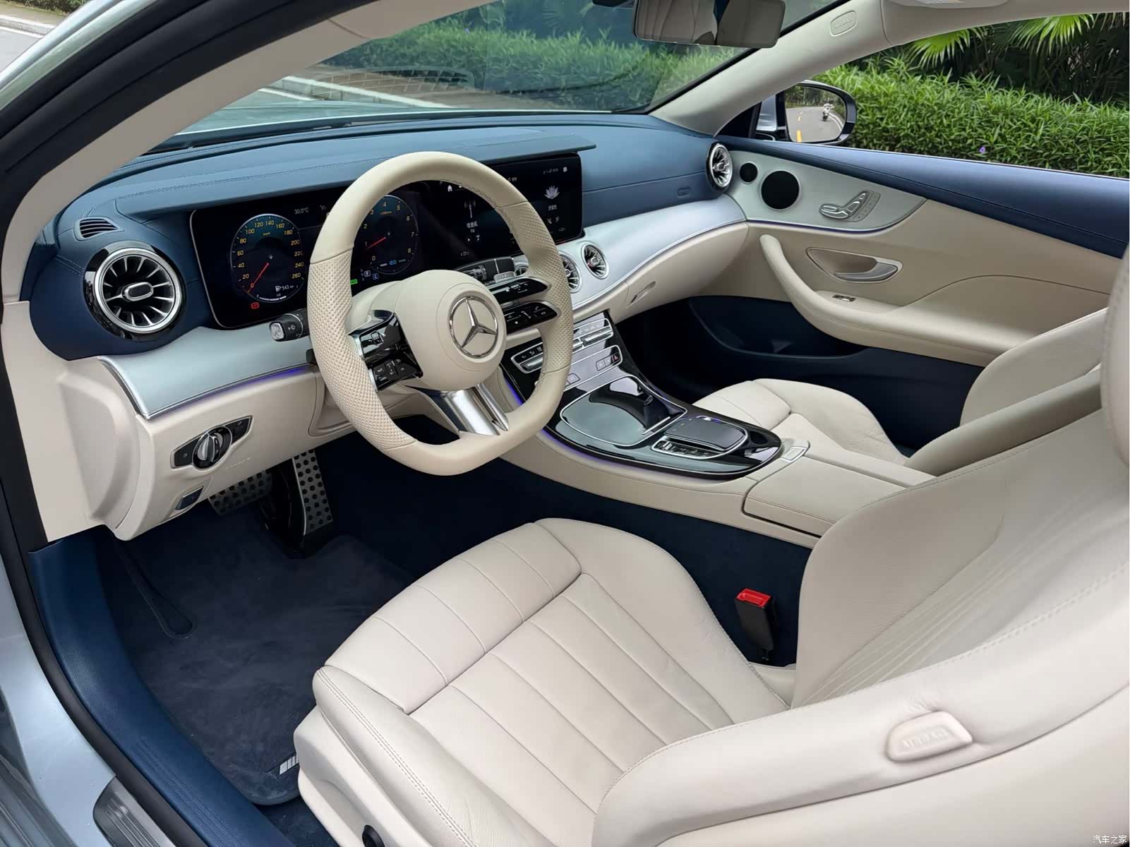 Mercedes-Benz E-Class, 2022 7