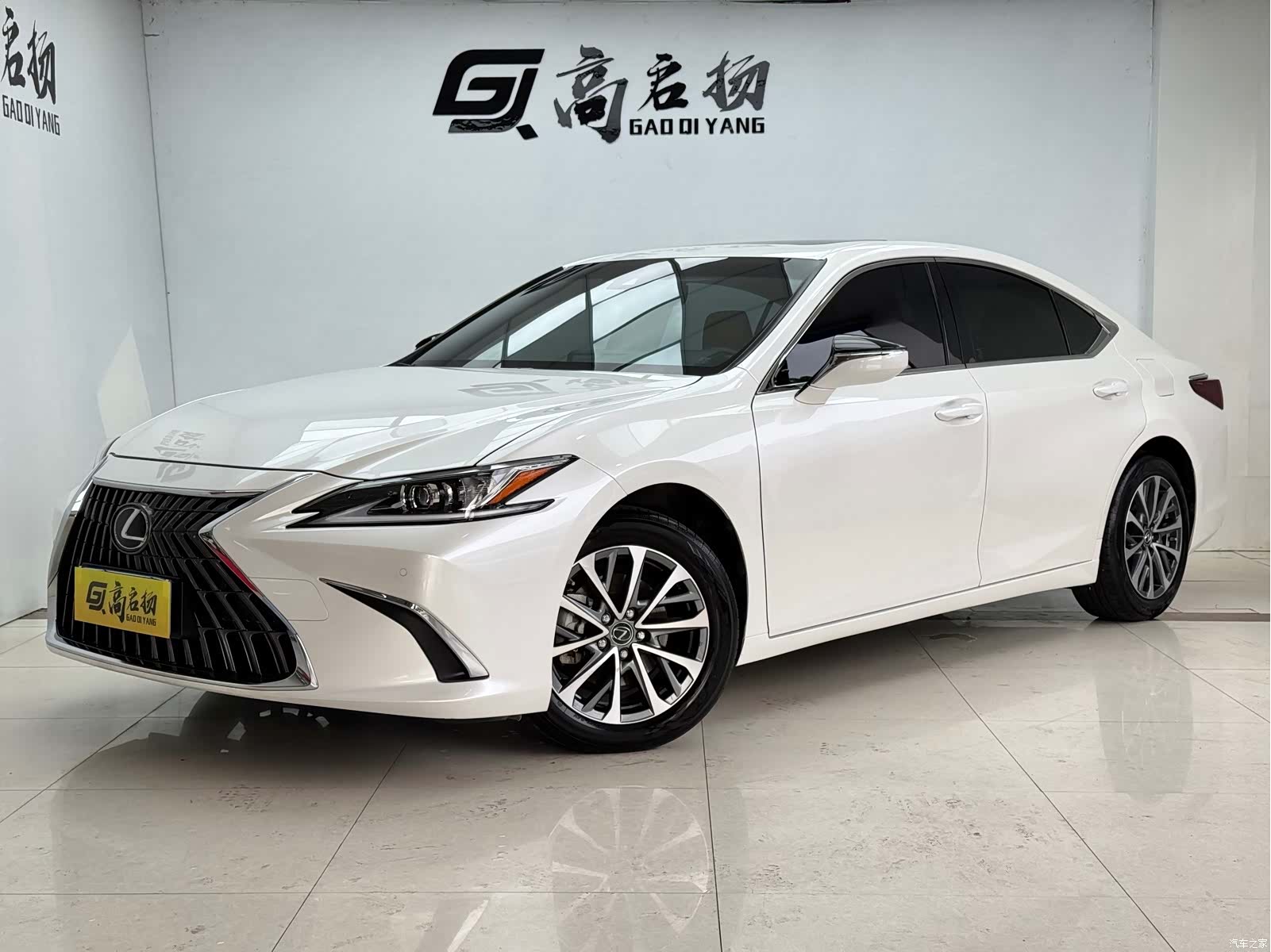 Lexus ES, 2024 1