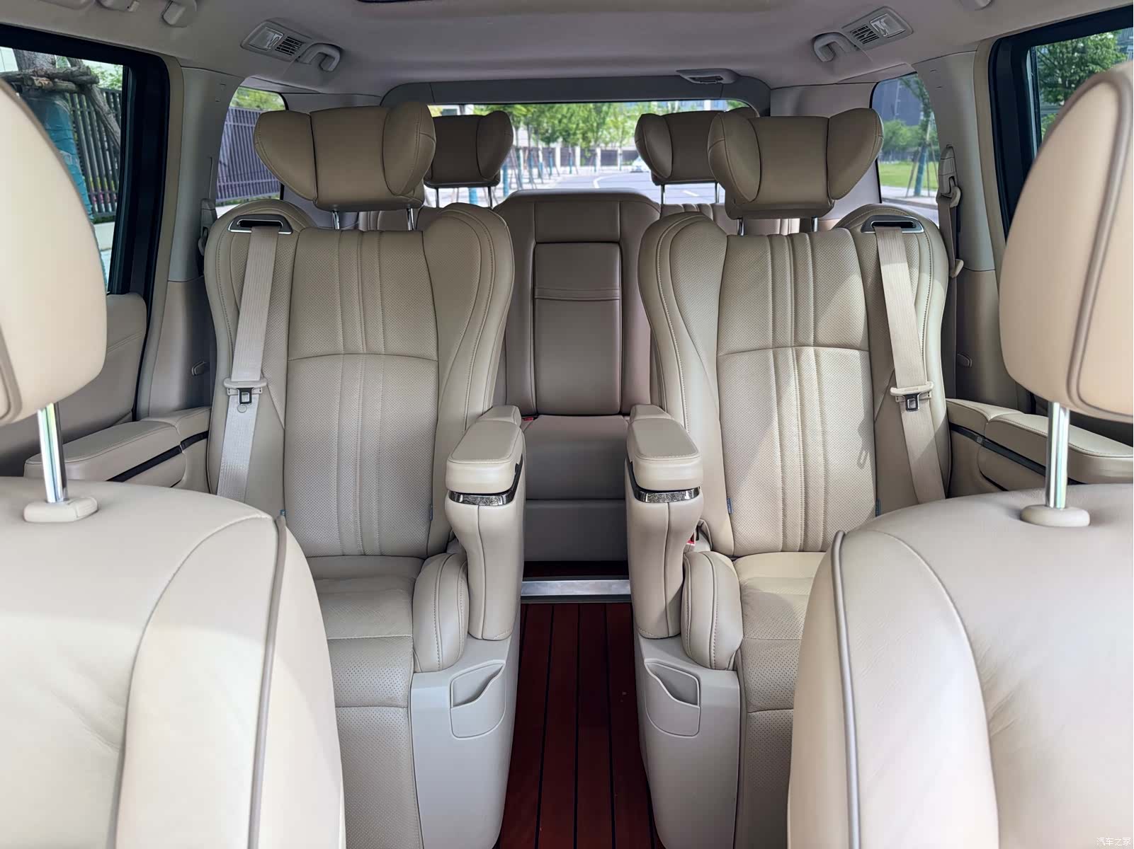 Nissan SL, 2015 15
