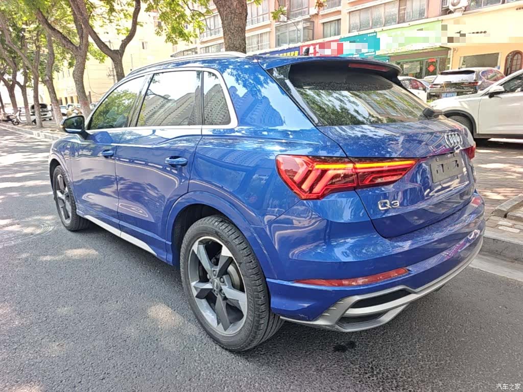 Audi Q3, 2019 все фото